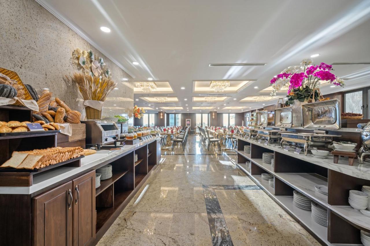 Golden Lotus Luxury Hotel Danang - Complimentary Daily Afternoon Tea Exteriör bild