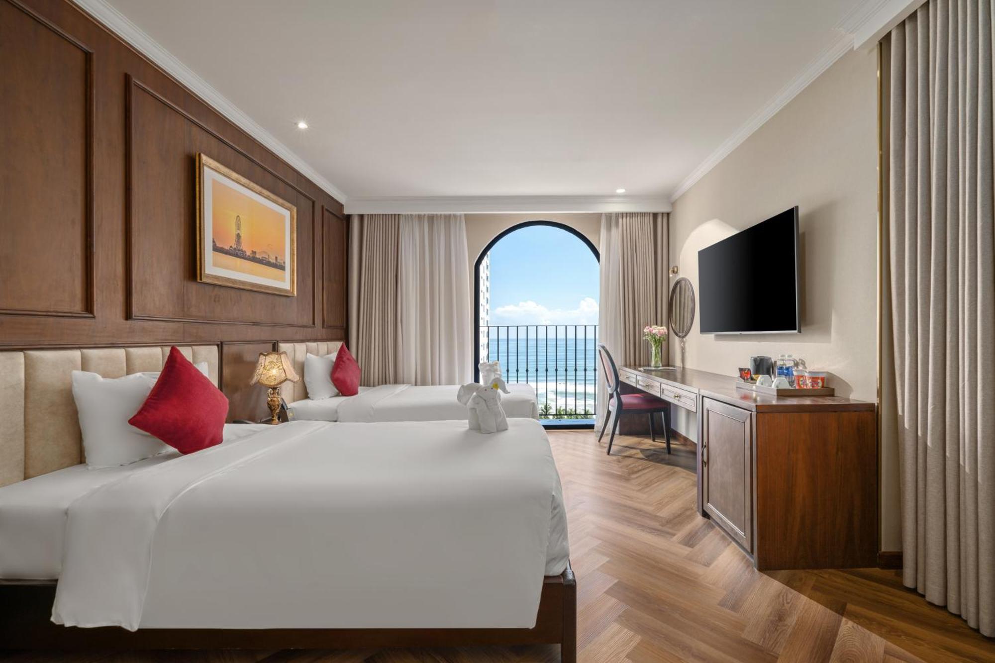 Golden Lotus Luxury Hotel Danang - Complimentary Daily Afternoon Tea Exteriör bild