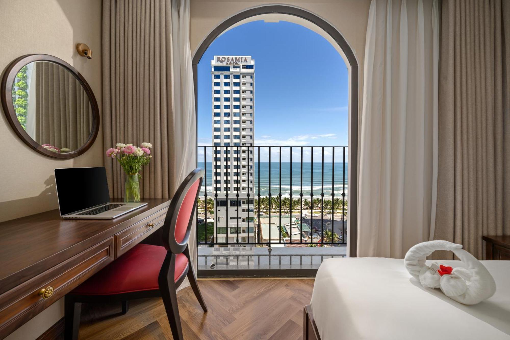 Golden Lotus Luxury Hotel Danang - Complimentary Daily Afternoon Tea Exteriör bild